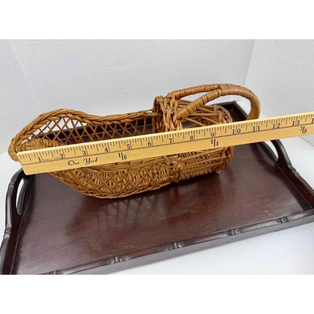 Vintage Woven Wicker Wine Bottle Cradle Rattan Pourer Basket Rustic Home Decor